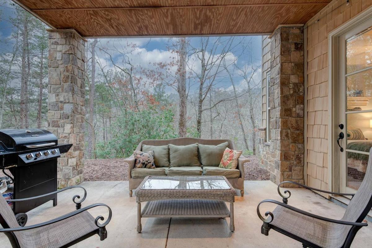 Game Room ~ Fire Pit ~ Resort Access ~ Huge Home Lake Lure Luaran gambar