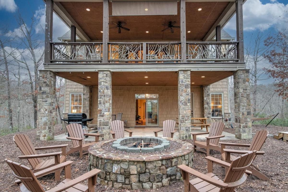 Game Room ~ Fire Pit ~ Resort Access ~ Huge Home Lake Lure Luaran gambar